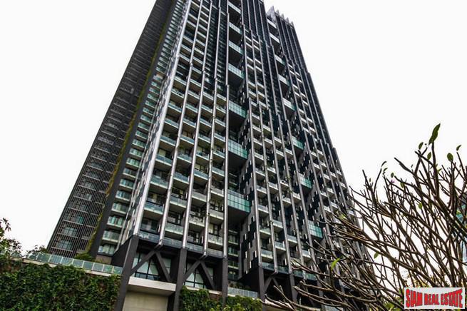 The Met | Elegant Three Bedroom Condo with Sweeping Panoramic Views in Chong Nonsi-16