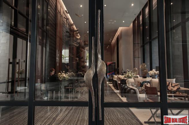 Luxury High-Rise Completed Condo at Asoke Intersection - One Bed Units - Up to 12% Discount on Final Units and FREE Furniture and Transfer!!-5