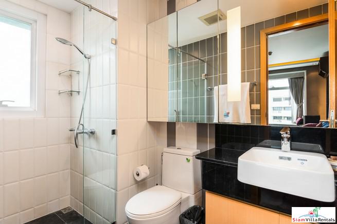 Circle Condominium | Show Quality Luxury Two Bedroom Condo in Phetchaburi with Unblocked City Views-12