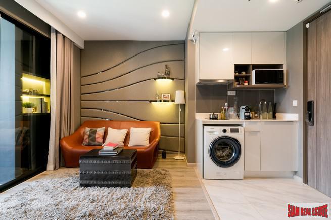 Newly Completed Exclusive Condo at Asoke - Revolutionary Smart Condo - One Bed Units - Up to 35% Discount Final 2 Units!-14