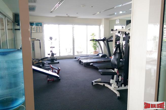 City Living Ratchada | Bright and Colorful Two Bedroom for Sale a Short Distance to MRT Huai Khwang-11