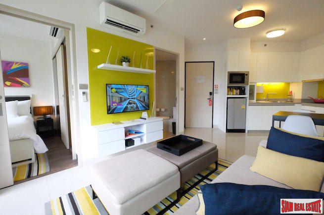 Cassia Residence | Relaxing Lagoon and Pool Views from this One Bedroom Laguna Condo