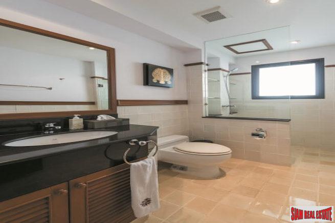 Laguna Townhomes | Outstanding Four Bedroom Townhouse for Sale with Private Pool and Lagoon Views-4