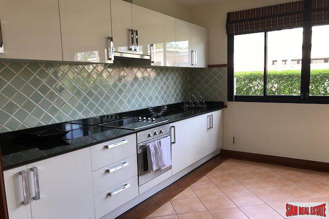 Laguna Townhomes | Spectacular Golf Course Views from this Three Bedroom Townhome for Sale-7
