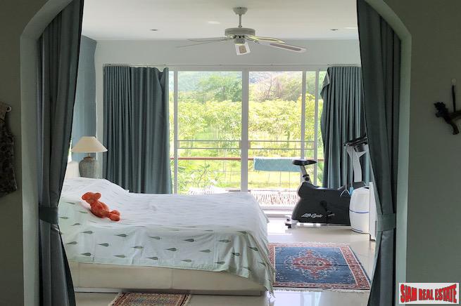 Large Four Bedroom Pool Villa with Private Pool and Garden in Cherng Talay