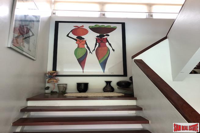 Large Four Bedroom Pool Villa with Private Pool and Garden in Cherng Talay