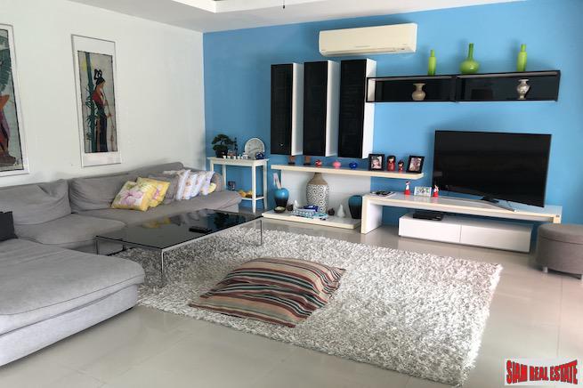 Large Four Bedroom Pool Villa with Private Pool and Garden in Cherng Talay