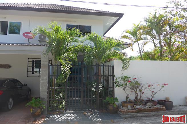 Large Four Bedroom Pool Villa with Private Pool and Garden in Cherng Talay