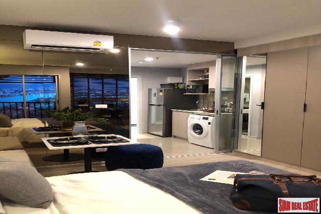 Nearing Completion is this High-Rise Riverside Smart Condo by Leading Thai Developer at Bang Phlat - 1 Bed Units-27