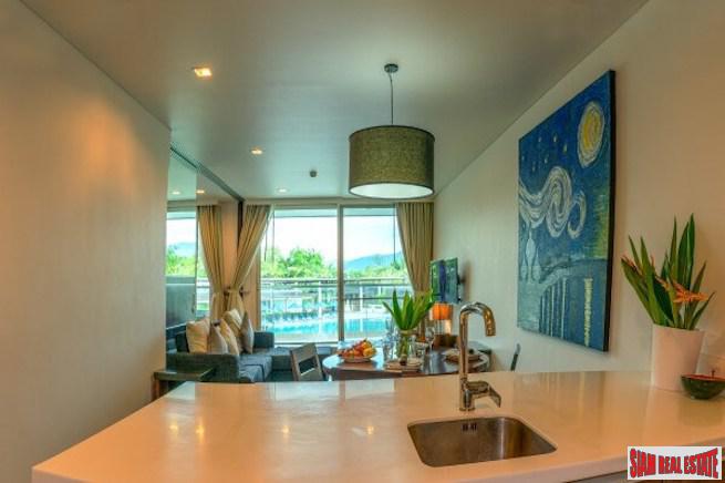 The Lofts at Laguna Village | Large and Cheerful One Bedroom Condo with Pool View for Sale