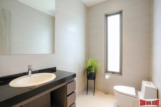New Contemporary Three Bedroom Pool Villa with Modern Furniture for Sale in Cherng Talay-9