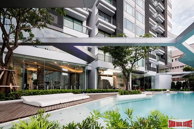 Pyne by Sansiri | Luxury One Bedroom for Sale with City & Pool Views very close to BTS Ratchathewii-0