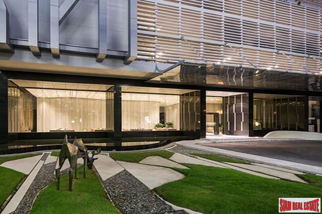 Pyne by Sansiri | Luxury One Bedroom for Sale with City & Pool Views very close to BTS Ratchathewii-8