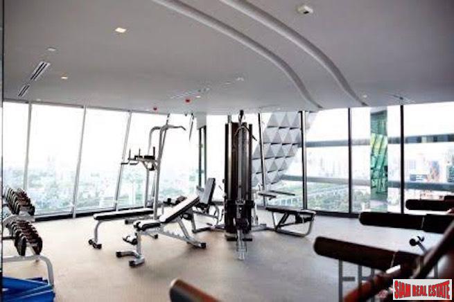 Q Chidlom - Phetchaburi | Luxury Two Bedroom Condo with Canal Views for Sale in Chit Lom-14