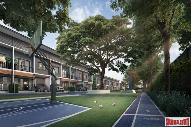 New Development of Modern Town Houses in Secure Estate with Excellent Facilities, close to Mega Bangna, Bang Phli