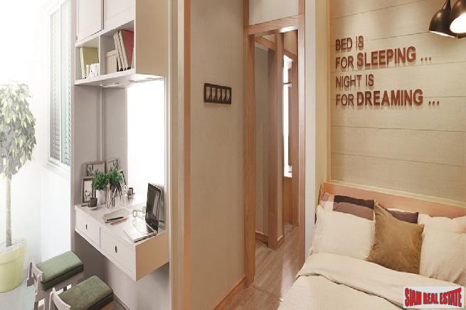 New Development of Modern Town Houses in Secure Estate with Excellent Facilities, close to Mega Bangna, Bang Phli