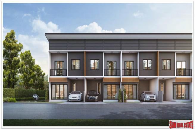 New Development of Modern Town Houses in Secure Estate with Excellent Facilities, close to Mega Bangna, Bang Phli