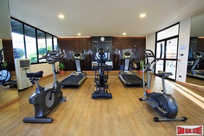 Regent on the Park 3 | Spacious and Newly Renovated Three Bedroom Condo for Sale in Phrom Phong-13