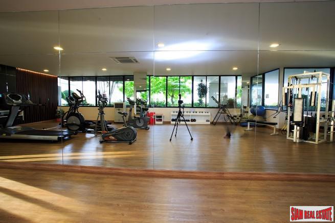 Regent on the Park 3 | Spacious and Newly Renovated Three Bedroom Condo for Sale in Phrom Phong-14