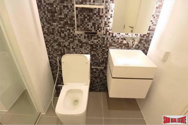 The Room Sukhumvit 69 | One Bedroom Condo with Pool & Garden Views in Phra Khanong-10