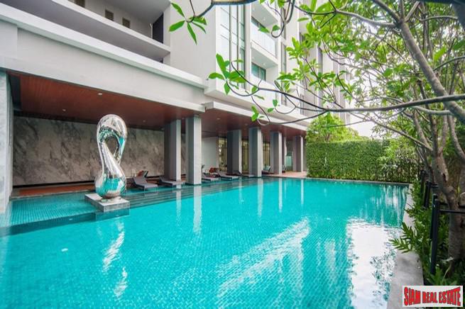 The Room Sukhumvit 69 | One Bedroom Condo with Pool & Garden Views in Phra Khanong-1