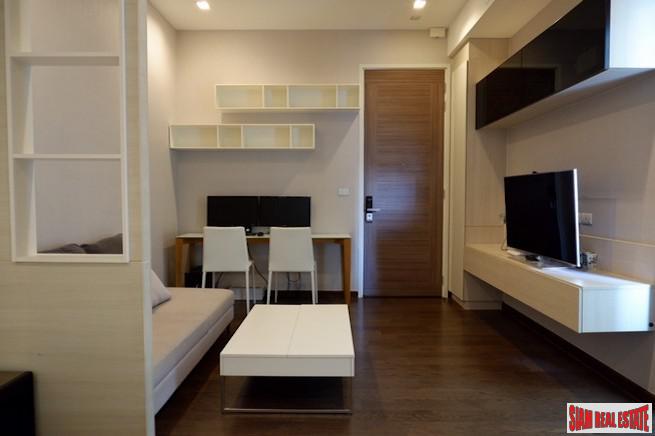 Q Asoke | Cozy Rare Studio Unit for Sale with Pool & City Views in Petchaburi-13
