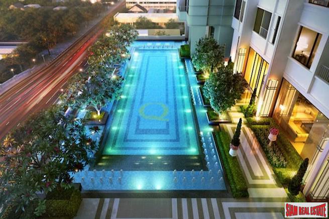 Q Asoke | Cozy Rare Studio Unit for Sale with Pool & City Views in Petchaburi-3