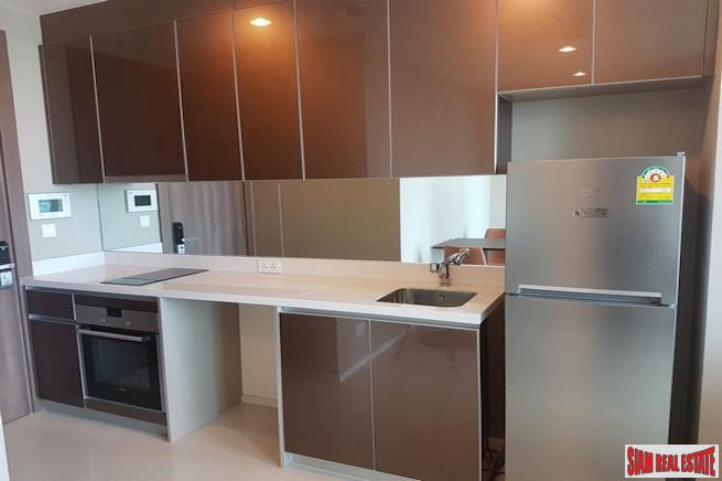 Menam Residences Condominium | One Bedroom with Super River Views for Sale in Saphan Taksin-4