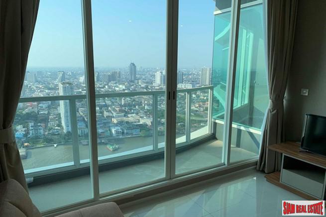 Menam Residences Condominium | One Bedroom with Super River Views for Sale in Saphan Taksin-8