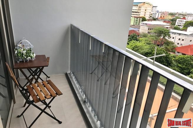 Nara 9 | Modern Two Bedroom Condo for Sale only 700 m. to BTS Chong Nonsi-14
