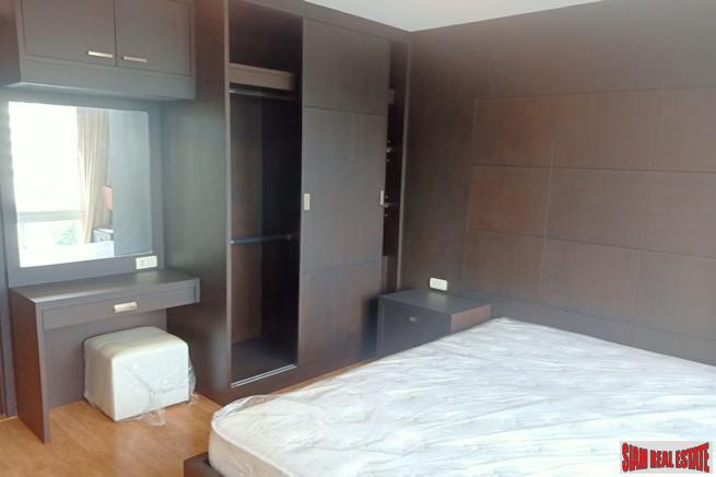The Alcove 49 | Two Bedroom Corner Condo for Sale in Low-Rise Building-5