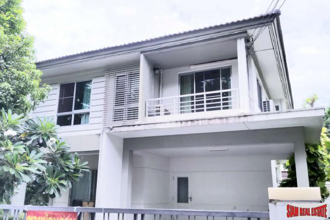 Sivalee Ramkhamhaeng-Wongwaen | 2 Storey 3 Bed House Located next to Clubhouse in Peaceful Estate at Ramkhamhaeng Road Area-20