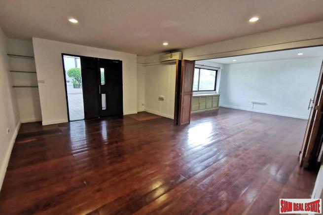 Baan Charoenmitr | Large Family Style Three Bedroom Townhouse for Sale on Quiet Ekkamai Alley-5