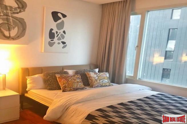 Baan Siri 31 | Reduced price Large Newly Refurbished Two Bedroom Corner Condo for Sale in Phrom Phong-4