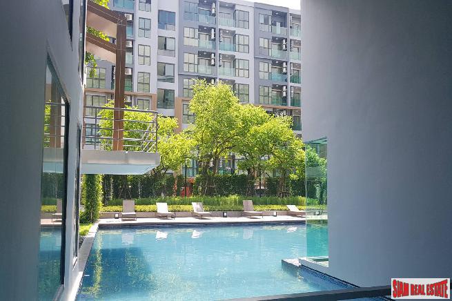 Ready to Move in Resort Style Low-Rise Condo next to Canal at Sukhumvit 50, BTS Onnut - 2 Bed Units - Up to 33% Discount and Full Furnished!-3
