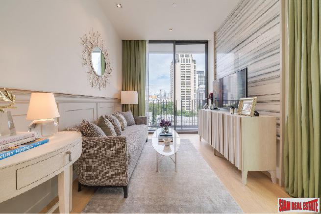 Newly Completed Ultra Luxury High-Rise Condo at Chidlom in the Pathumwan Area -Discount and Rental Guarantee 5% for 2 Years! 2 Bed Units-1