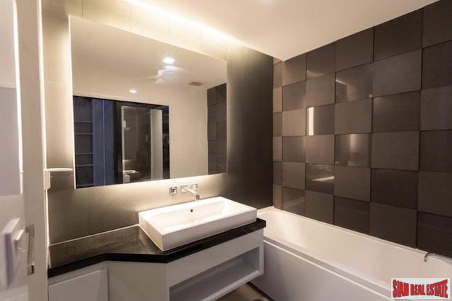 Ivy Ampio | Contemporary One Bedroom Ratchadaphisek Condo for Sale with Unblocked City Views-7