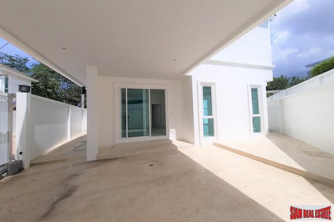 New Three Bedroom, Two Storey Home for Sale in Excellent Koh Kaew Location