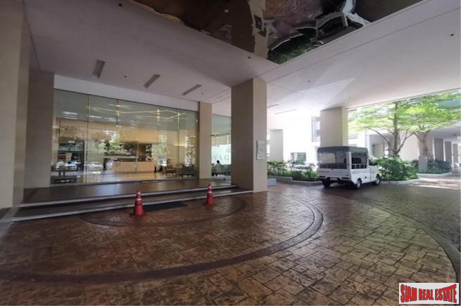 Bright Sukhumvit 24 | Two Bedroom Condo for Sale in a Nice Lively Residential Alley on Sukhumvit 24-2