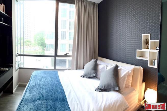 The Room Sukhumvit 69 | One Bedroom Condo for Sale with Pool Views and 100 m. to BTS Thong Lo-4