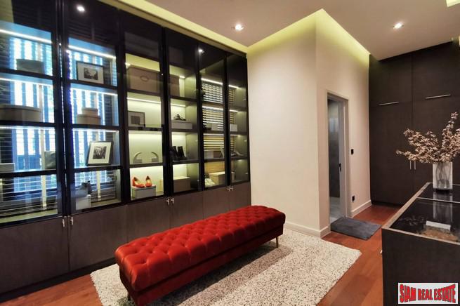 Luxury 5 Bed Show House for Sale in Exclusive Estate with Clubhouse at Bangchak Sukhumvit, close to BTS Phunnawithee-14