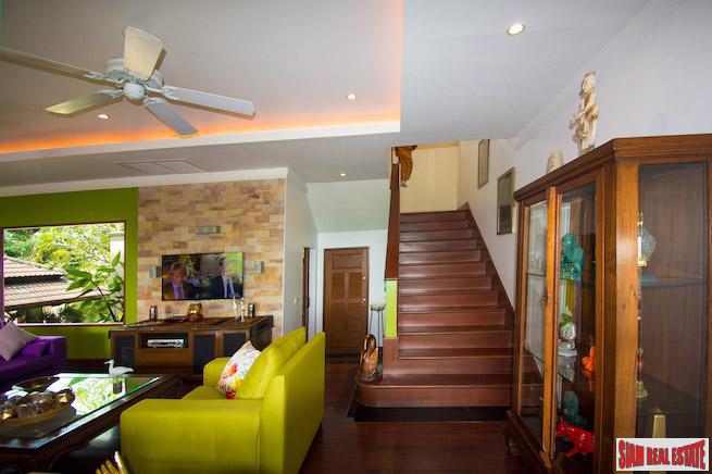 Lakewood Hills Estate | Exceptional Mountain View Villa with Private Pool and Many Extras - Excellent Holiday Rental Potential
