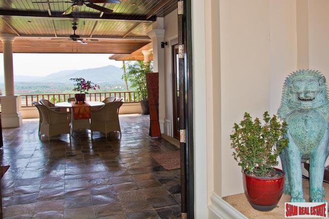 Lakewood Hills Estate | Exceptional Mountain View Villa with Private Pool and Many Extras - Excellent Holiday Rental Potential-28