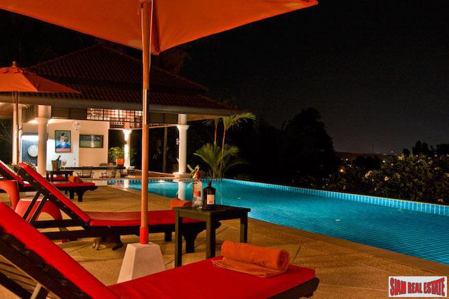 Lakewood Hills Estate | Exceptional Mountain View Villa with Private Pool and Many Extras - Excellent Holiday Rental Potential