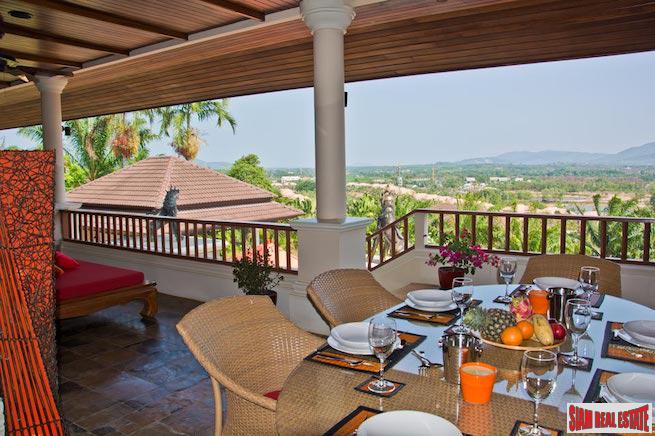 Lakewood Hills Estate | Exceptional Mountain View Villa with Private Pool and Many Extras - Excellent Holiday Rental Potential-5