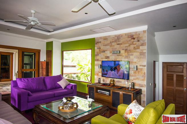Lakewood Hills Estate | Exceptional Mountain View Villa with Private Pool and Many Extras - Excellent Holiday Rental Potential