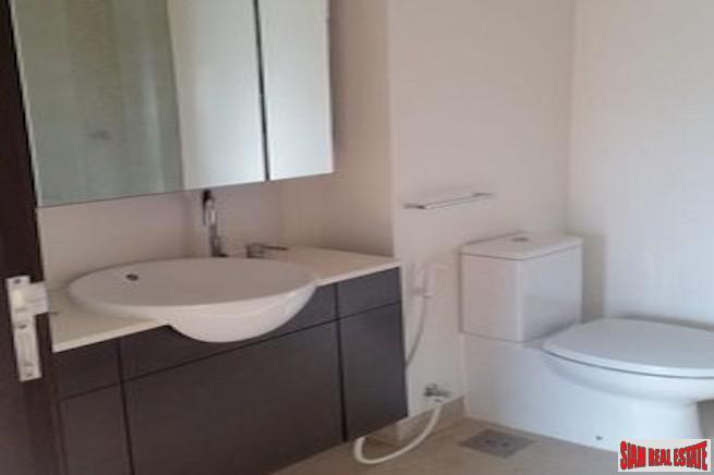 The Lofts Yennakart | Urgent Sale - Two Bedroom Condo with Excellent Facilities for Sale in Chong Nonsi-6