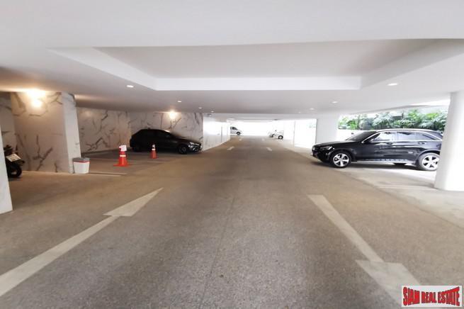 Luxury Low-Rise Freehold Residence Ready to Move in at the Exclusive Area of Ratchadamri, Lumpini - 1 Bed Units-11