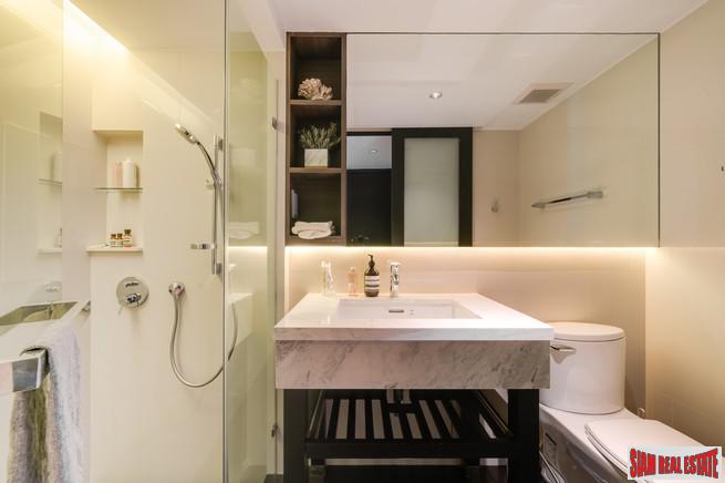 Luxury Low-Rise Freehold Residence Ready to Move in at the Exclusive Area of Ratchadamri, Lumpini - 2 Bed Units