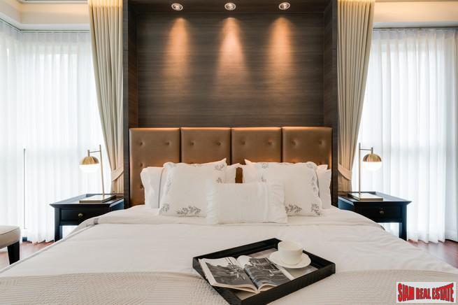Luxury Low-Rise Freehold Residence Ready to Move in at the Exclusive Area of Ratchadamri, Lumpini - 2 Bed Units